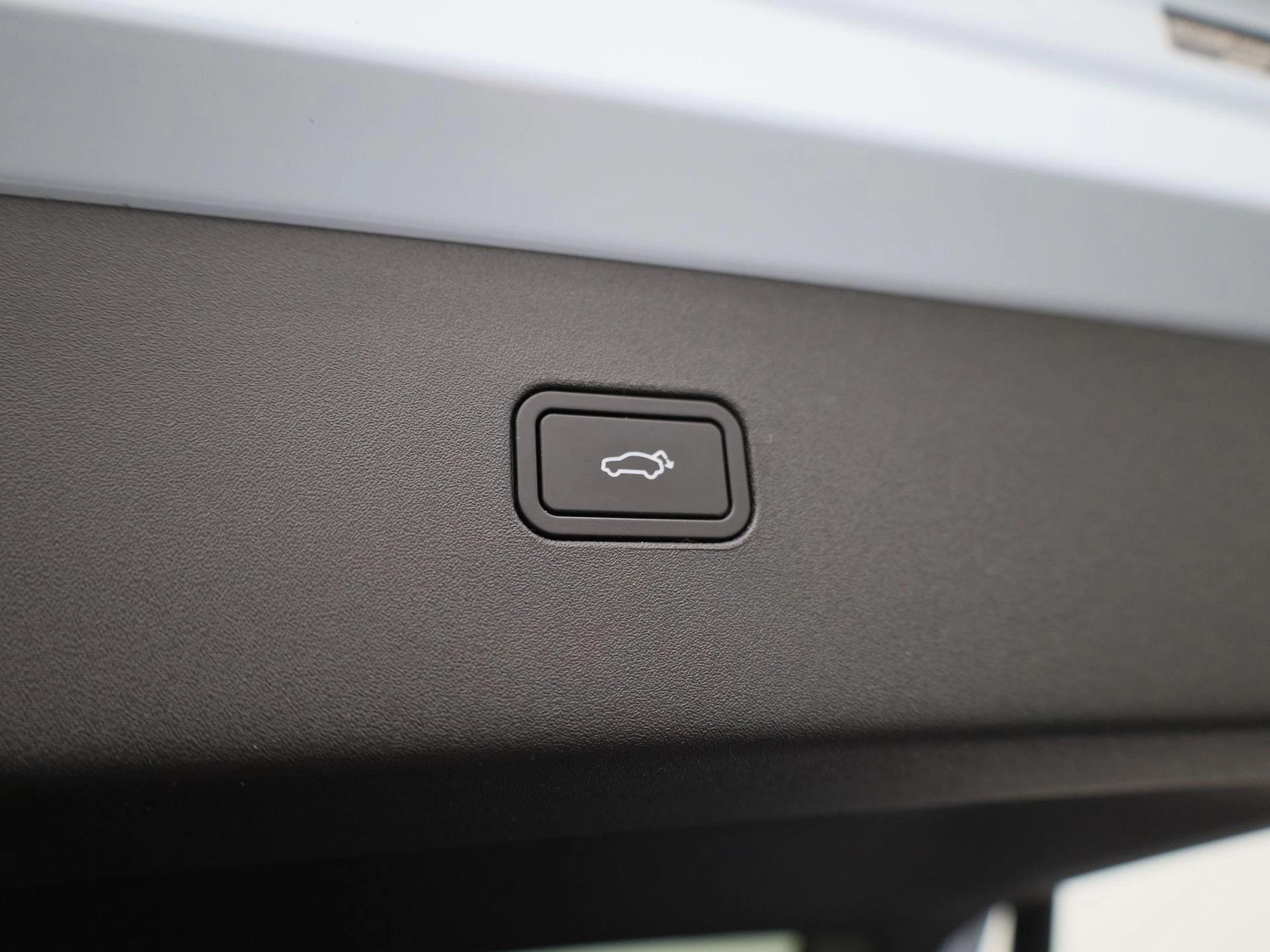 Volvo EX30 Single Motor Extended Range Plus