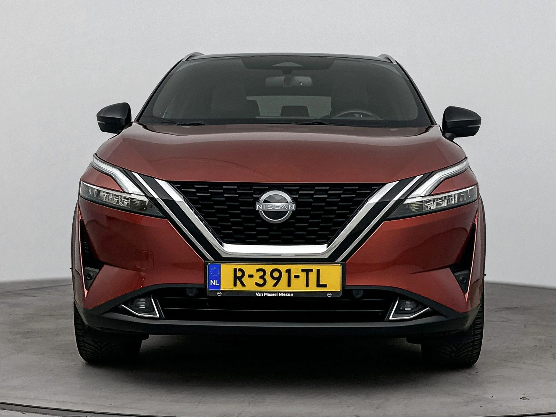 Nissan-QASHQAI-image-4