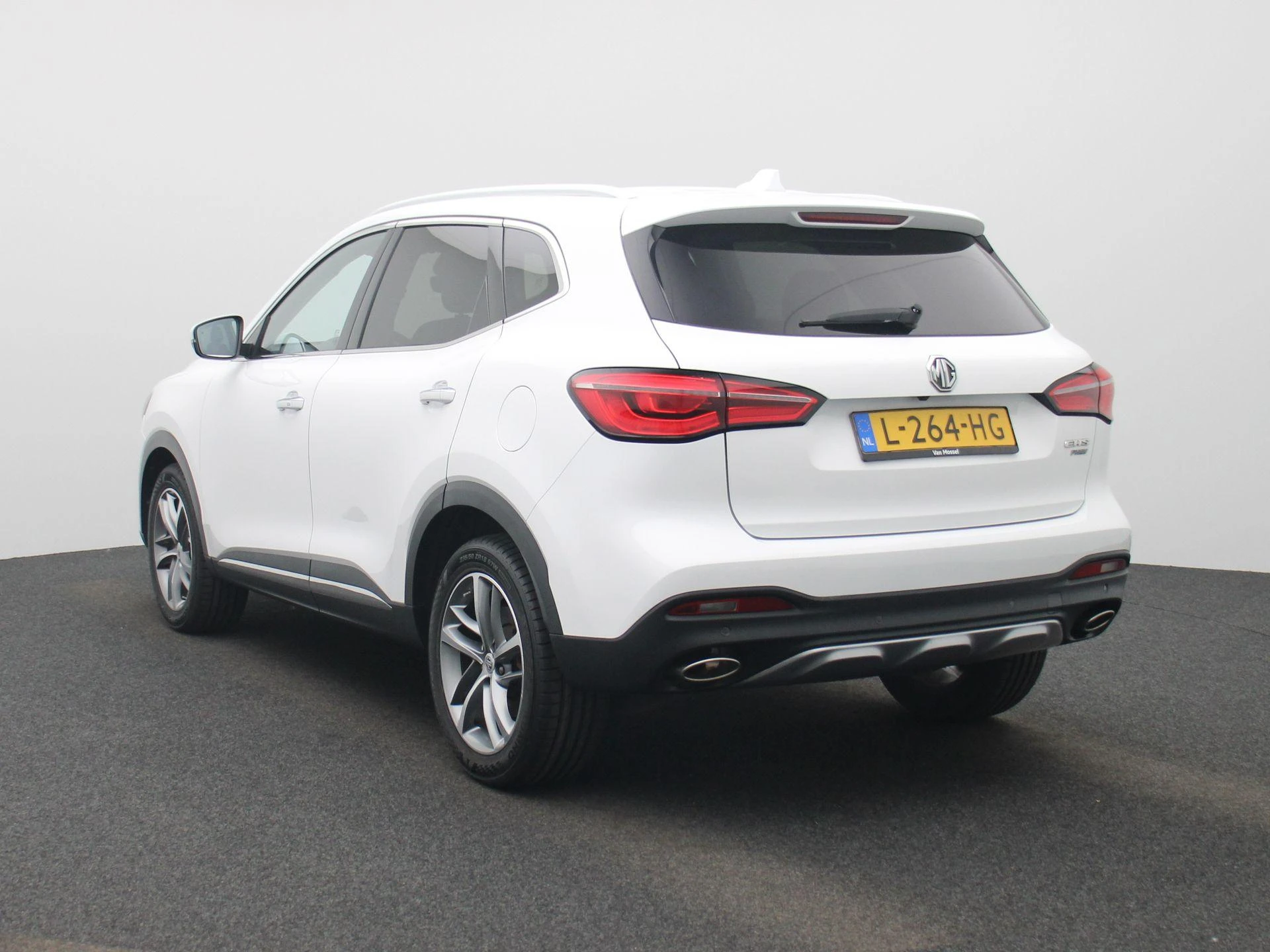 MG EHS 1.5 TGDI Edition1