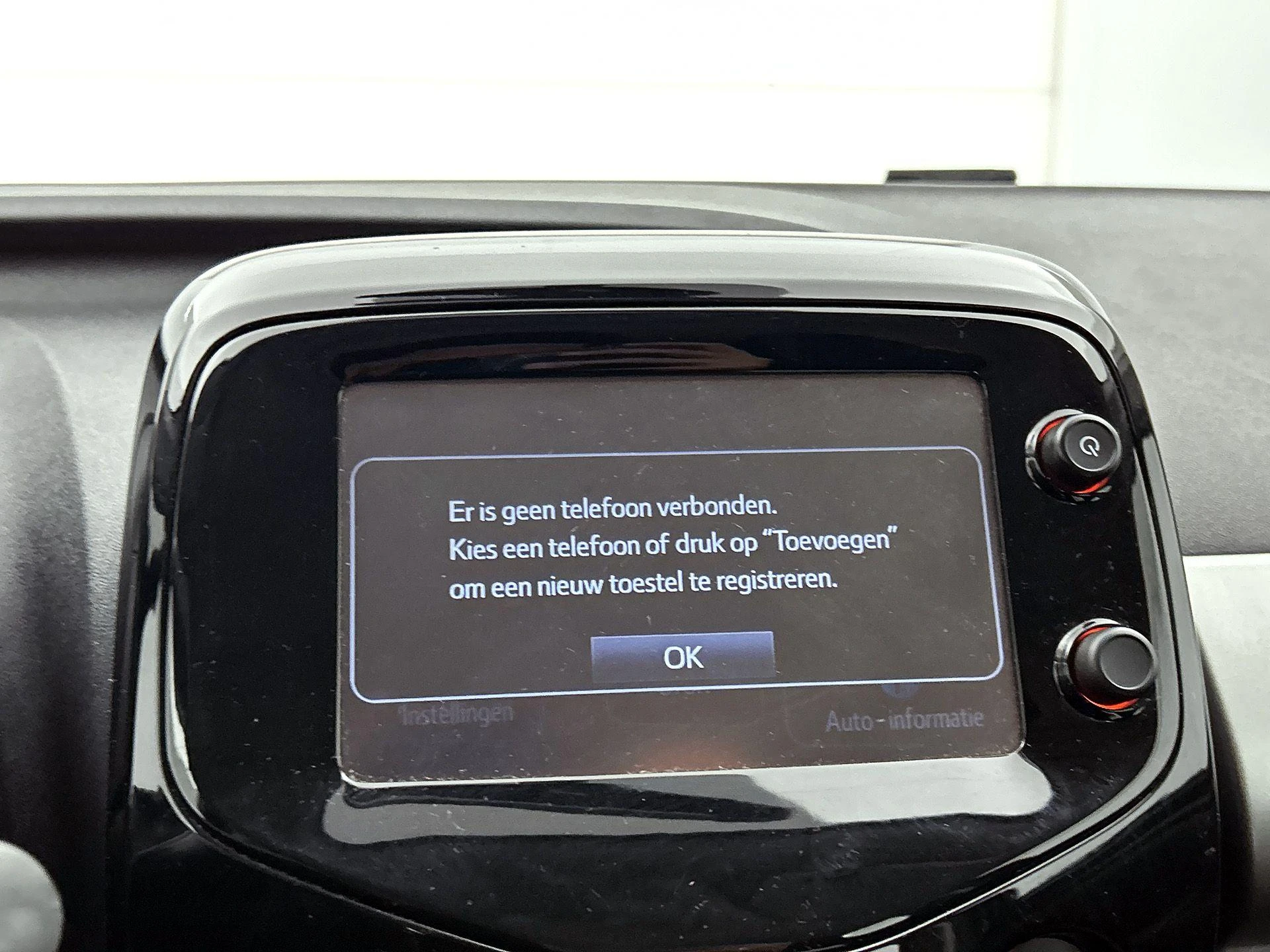Peugeot-108-image-12