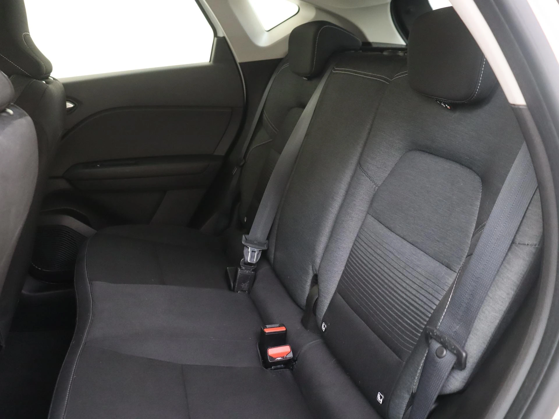 Renault-Captur-image-15