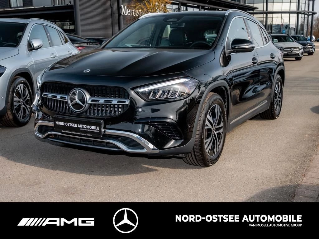 Mercedes-Benz-GLA-image-5
