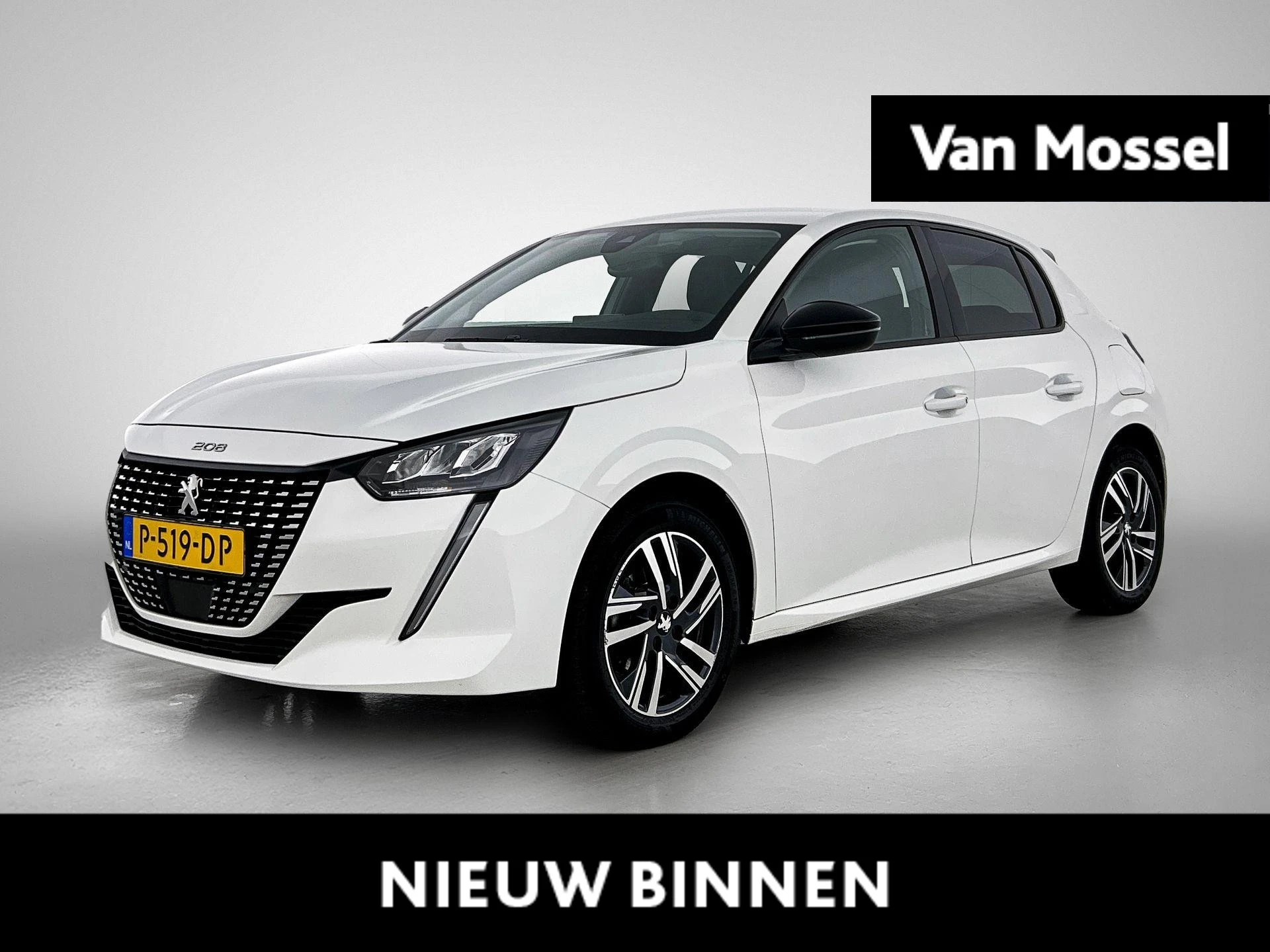 Peugeot-208-image-0
