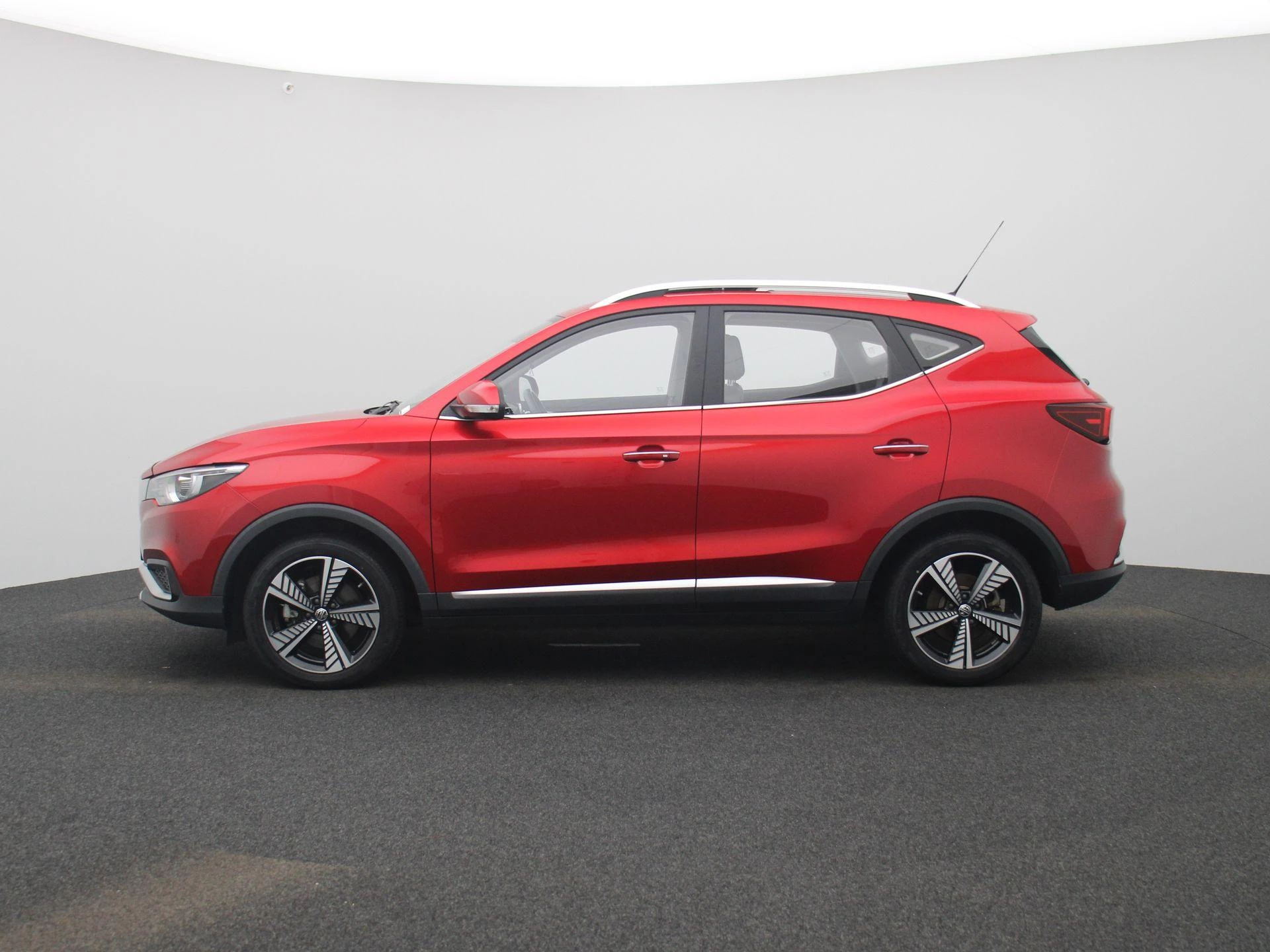 MG ZS EV Luxury 45 kWh