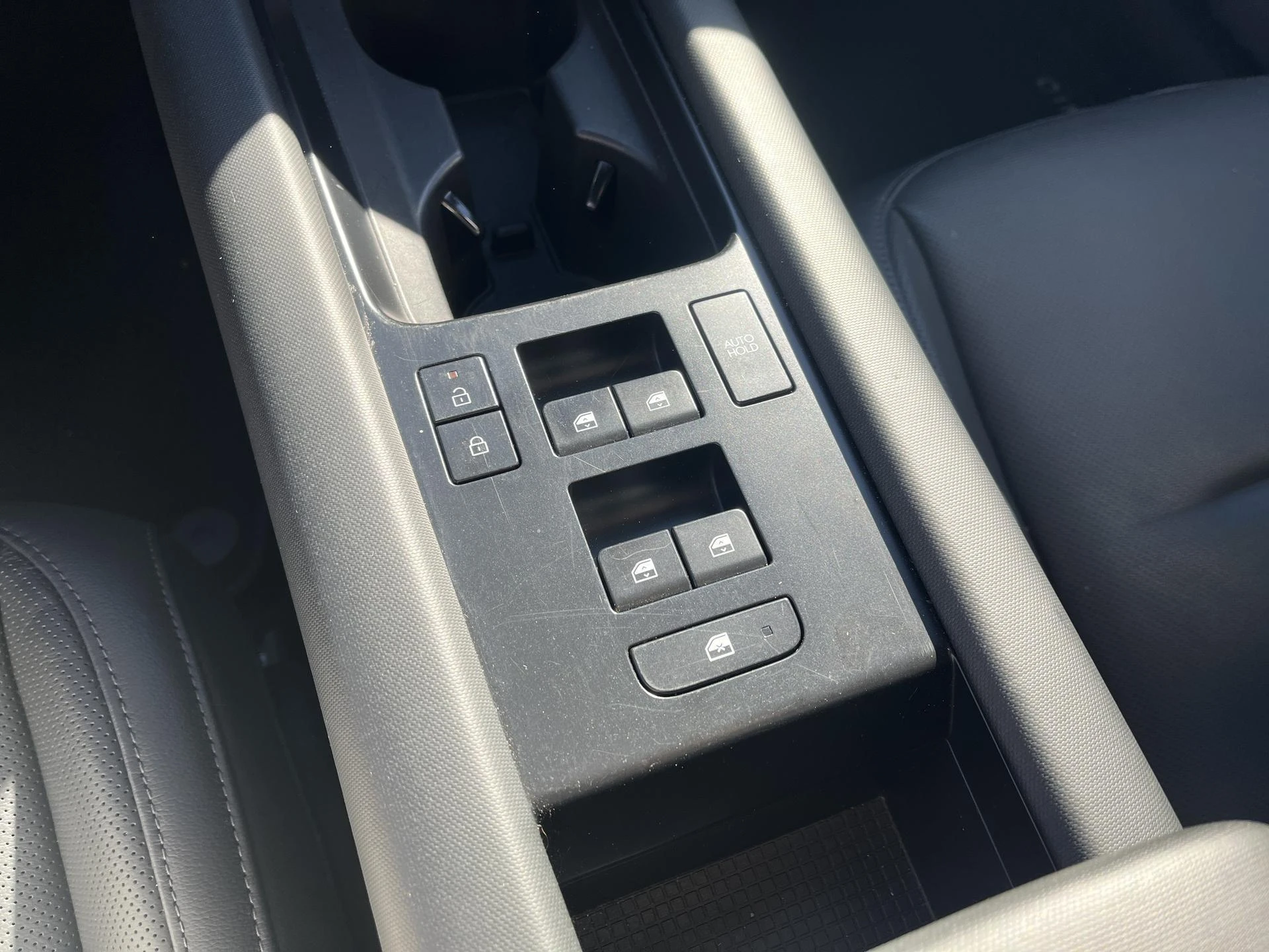 Hyundai-IONIQ 6-image-16