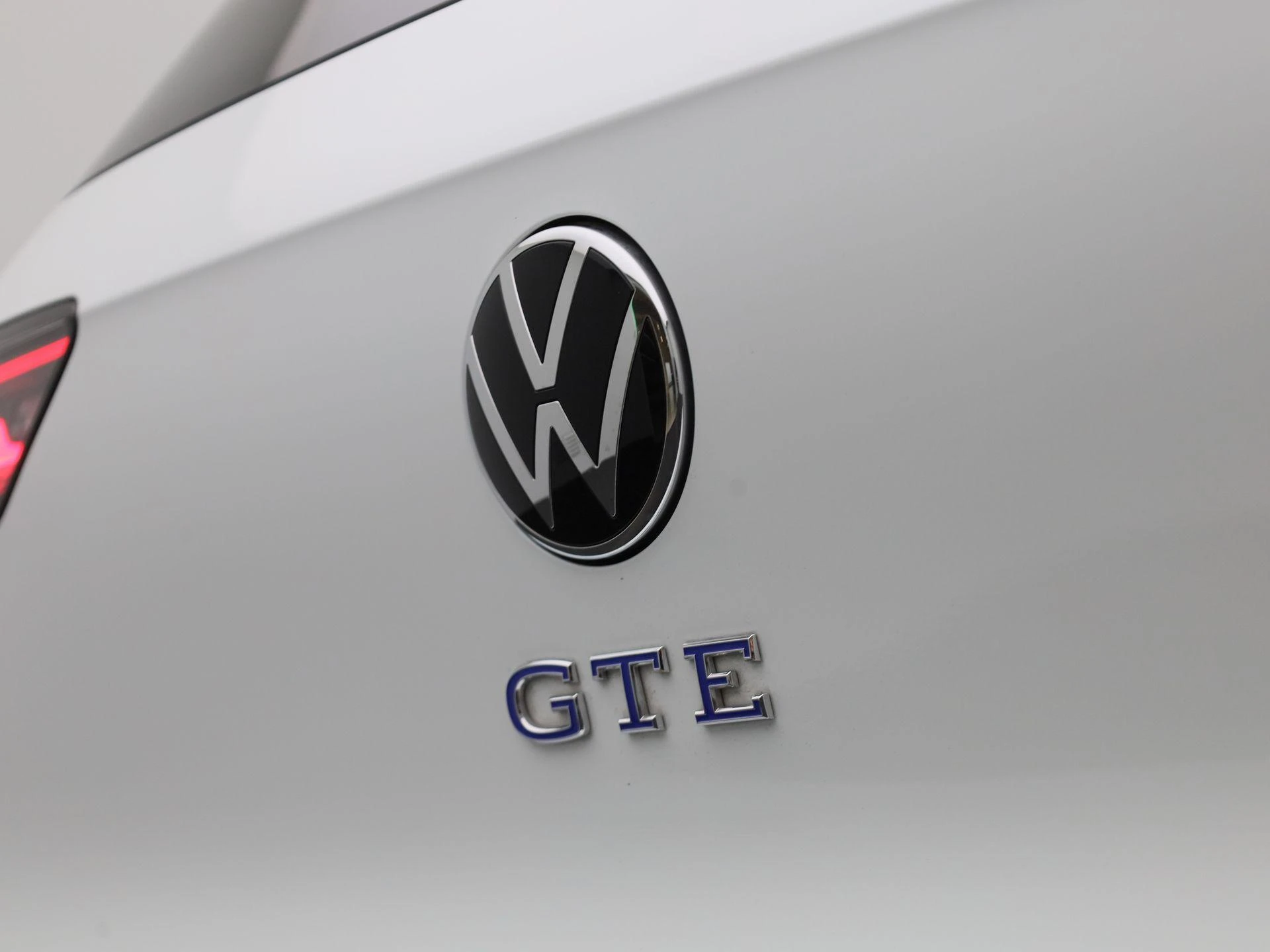 Volkswagen-Golf-image-41