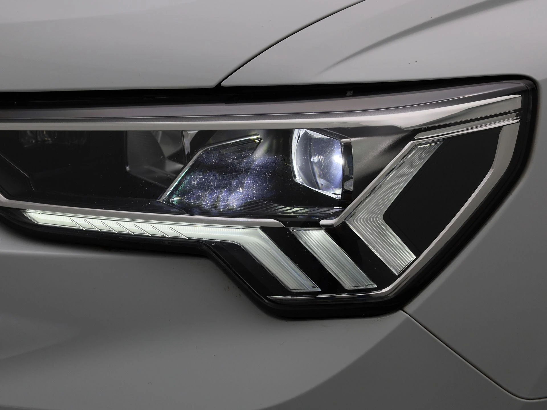 Audi-Q3-image-14