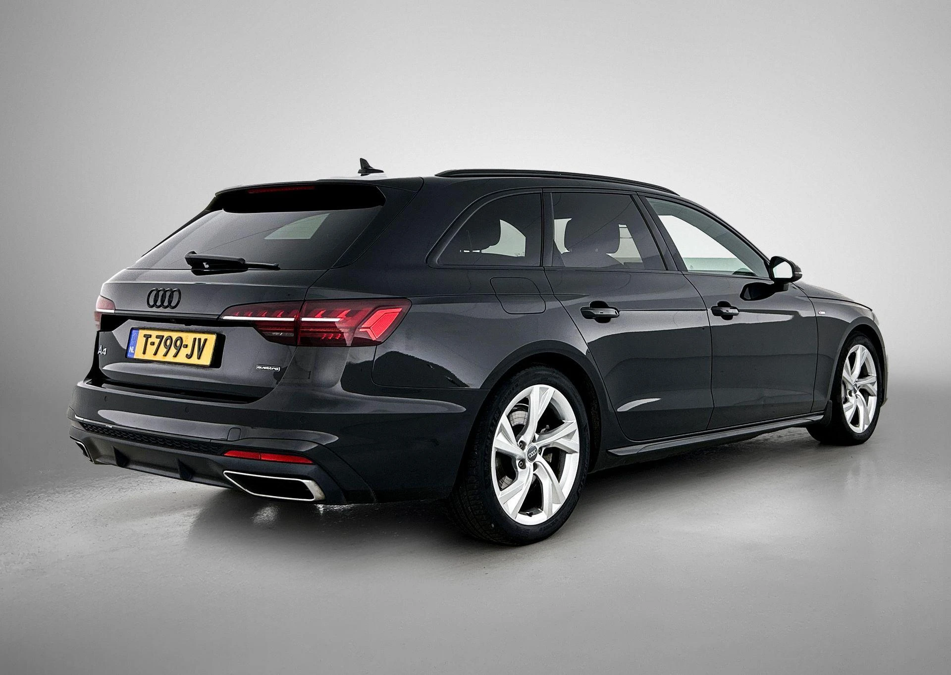 Audi A4 Avant 40 TFSI quattro S edition Competition
