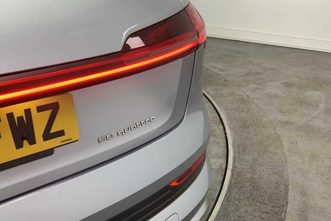 Audi-e-tron-image-30