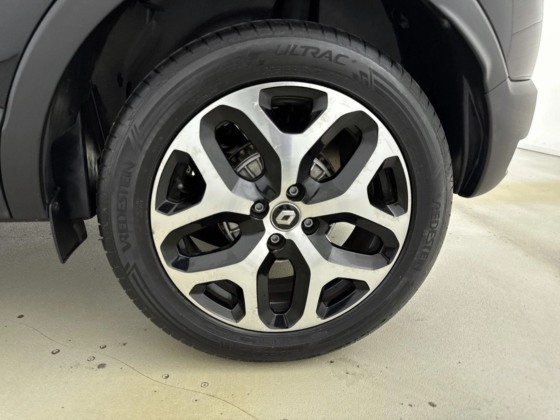 Renault-Captur-image-24