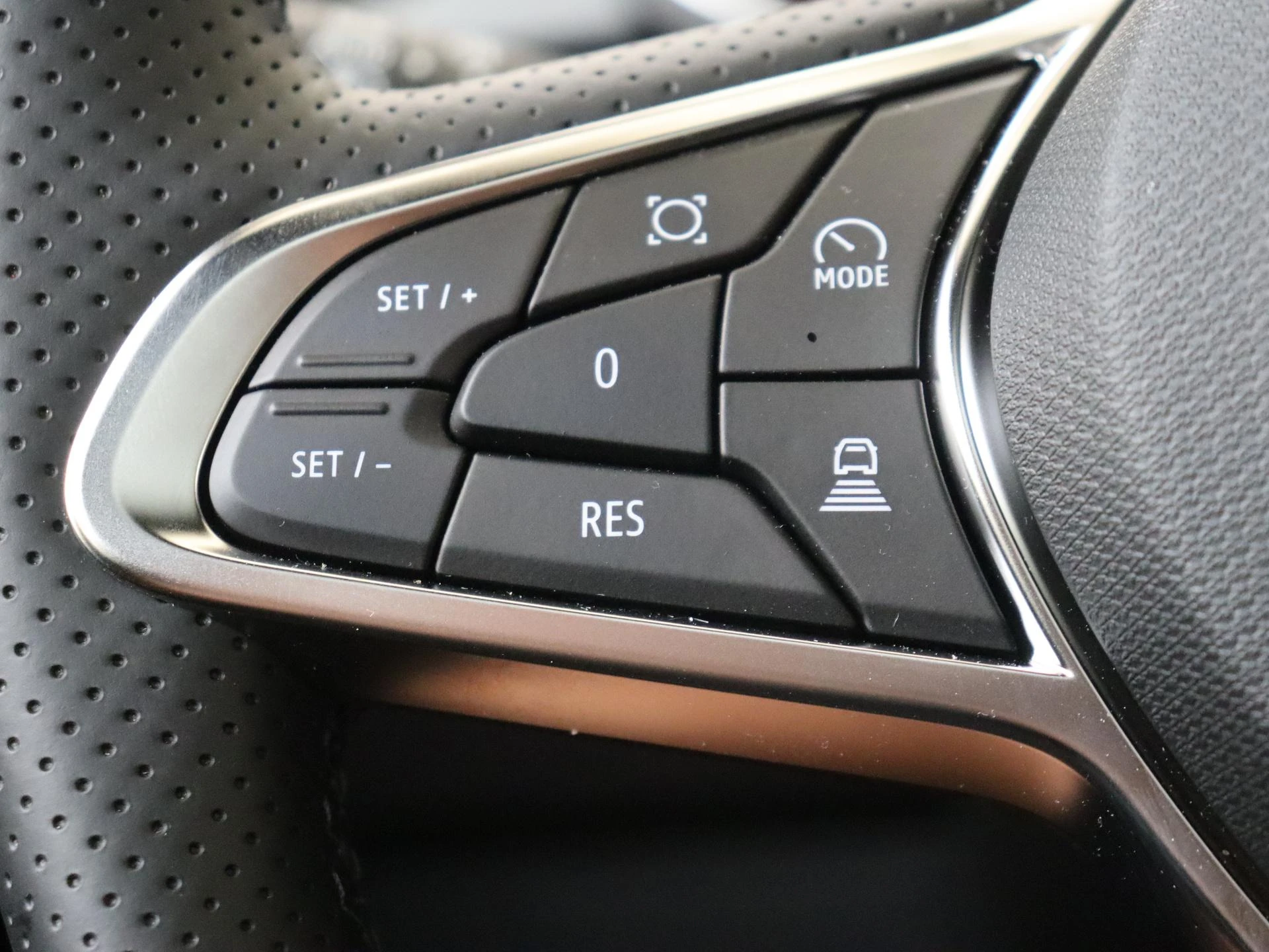 Renault-Captur-image-12