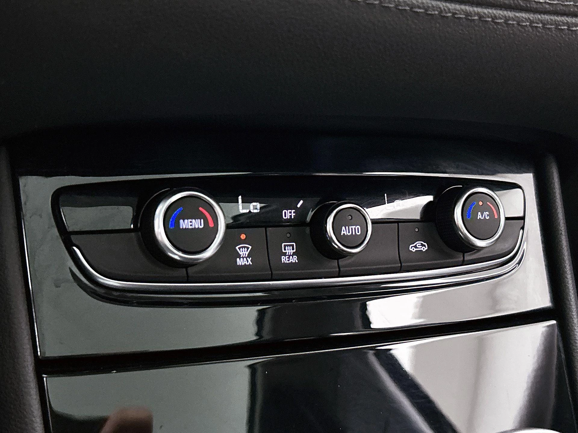 Opel Grandland X 1.2 Turbo 120 Jaar Edition