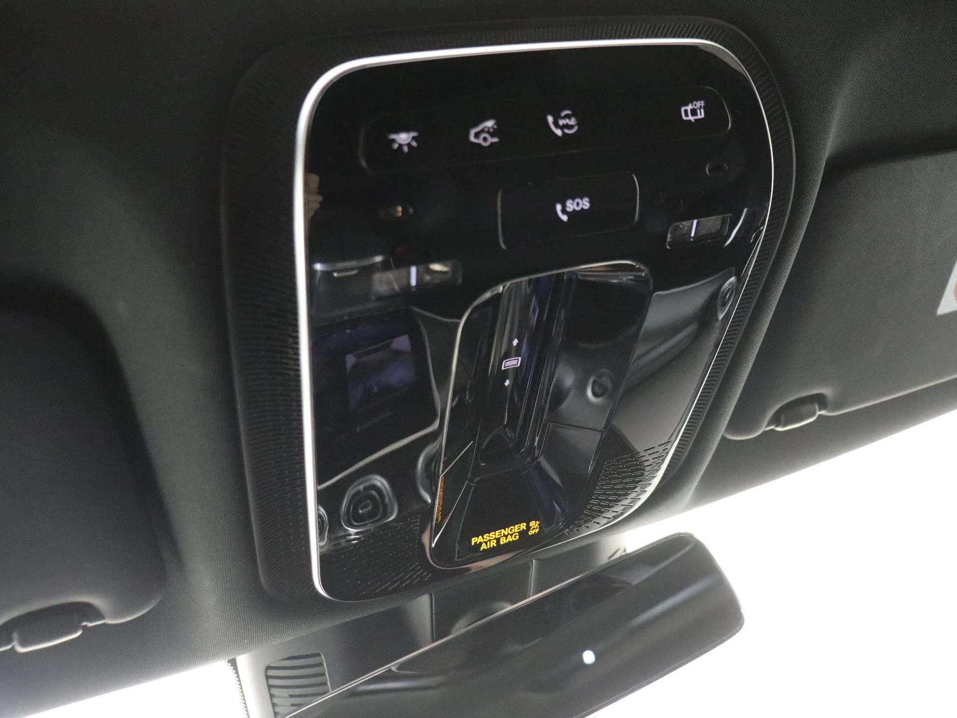 Mercedes-Benz-C-Klasse-image-21