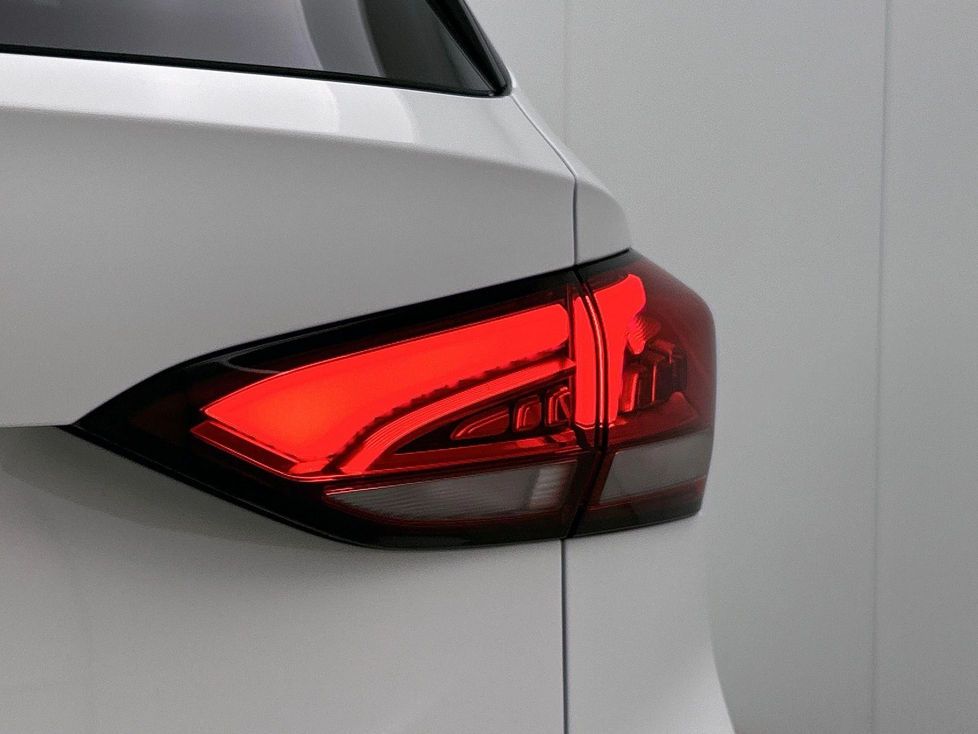 MG-ZS-image-14