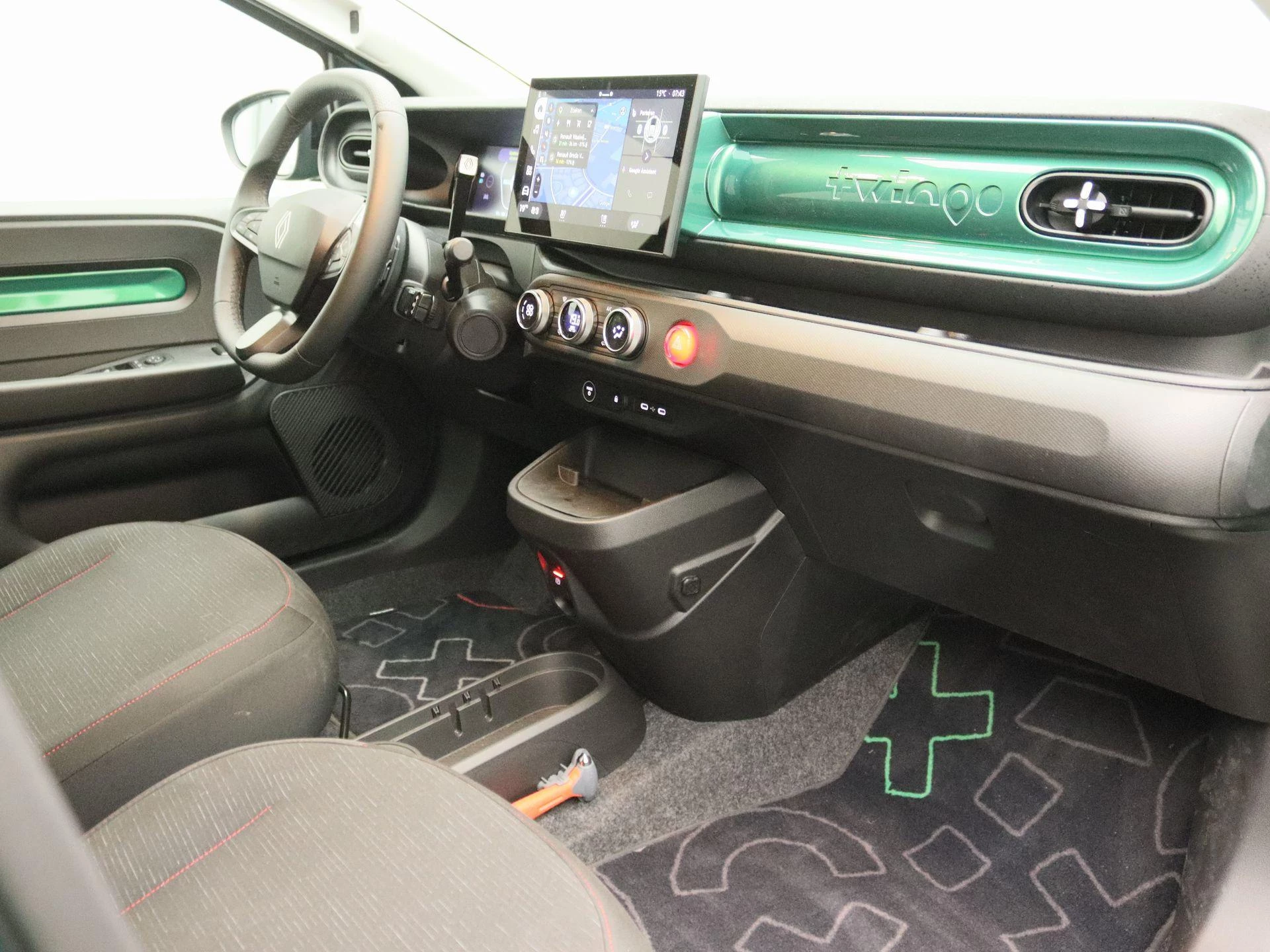 Renault-Twingo-image-21