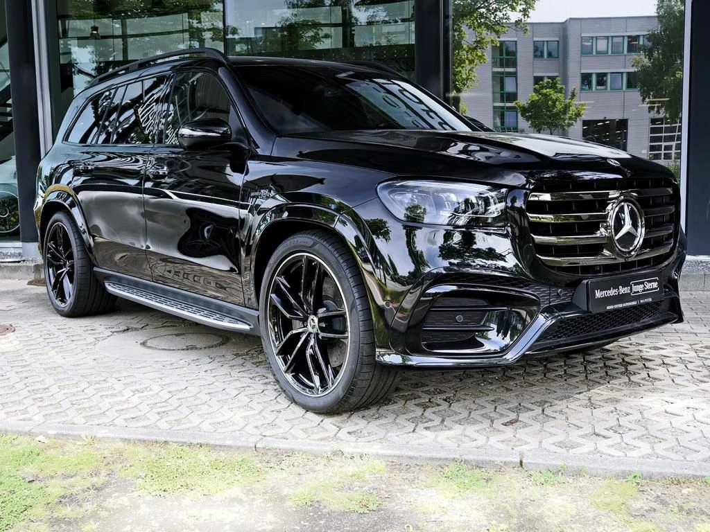 Mercedes-Benz-GLS 450 d-image-4