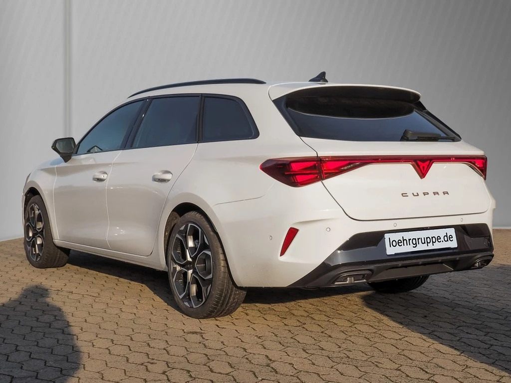 CUPRA Leon Sportstourer ST 1.5 eTSI UPE 50.880 Business+ Matrix 18"