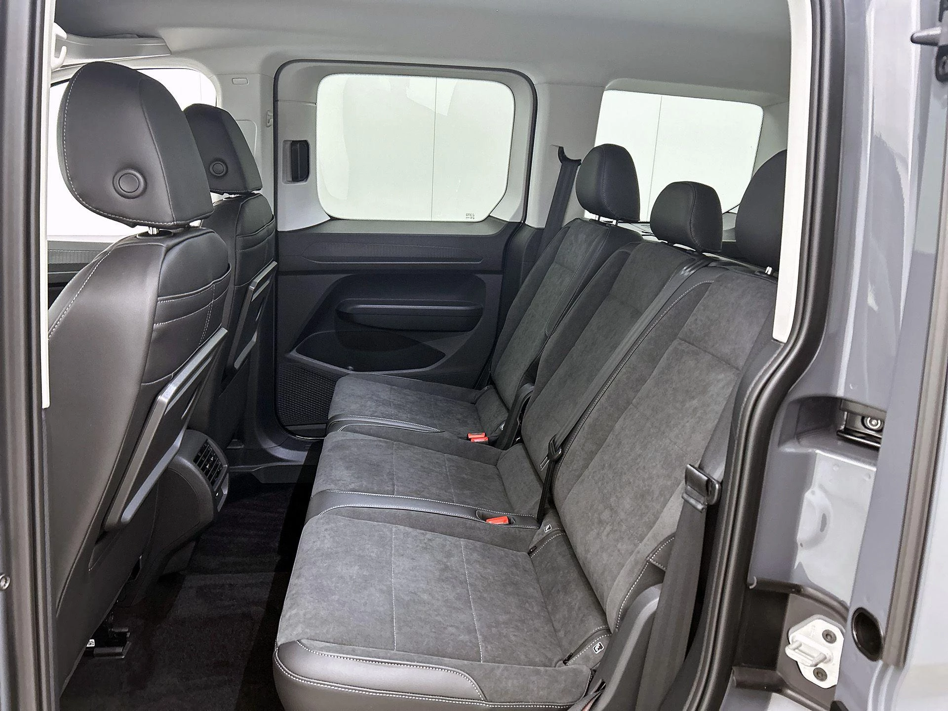 Volkswagen Caddy Kombi Limited Edition 115 PK