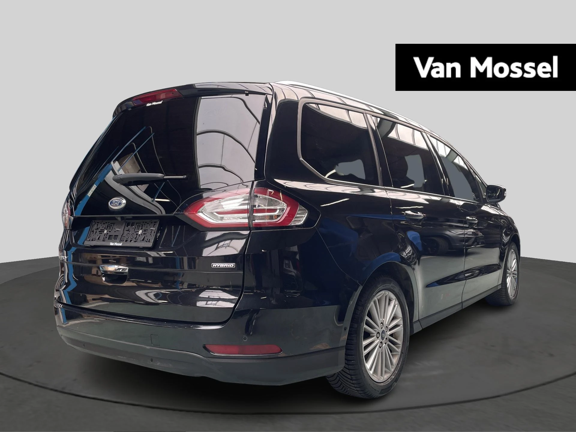 Ford-Galaxy-image-3