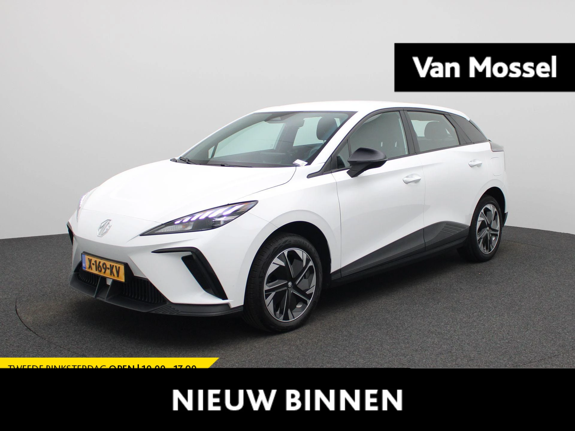MG-MG4 EV-image-0