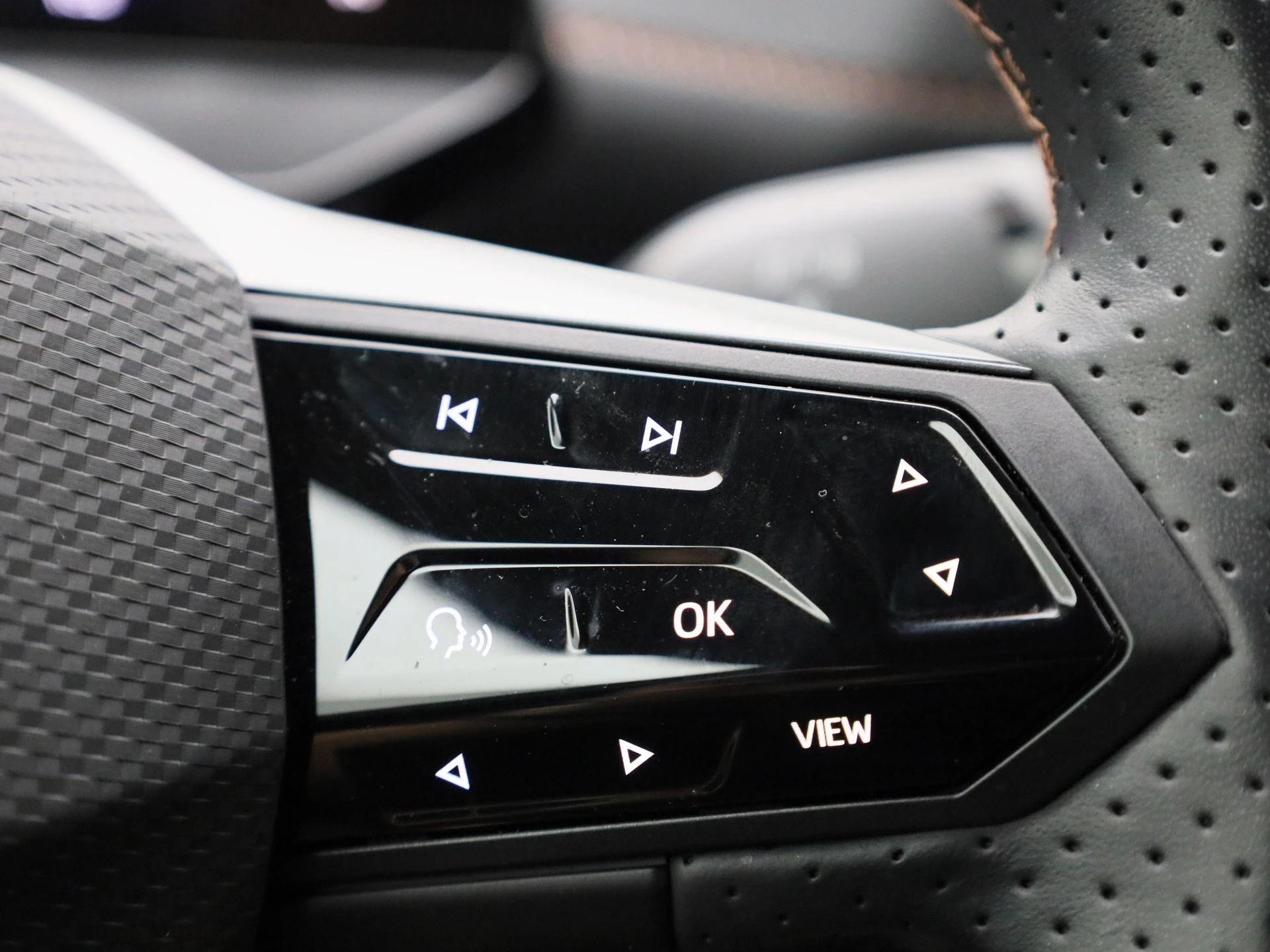 CUPRA Born - 22