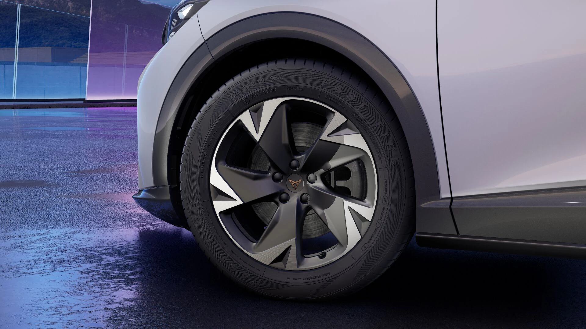 CUPRA Tavascan Essential