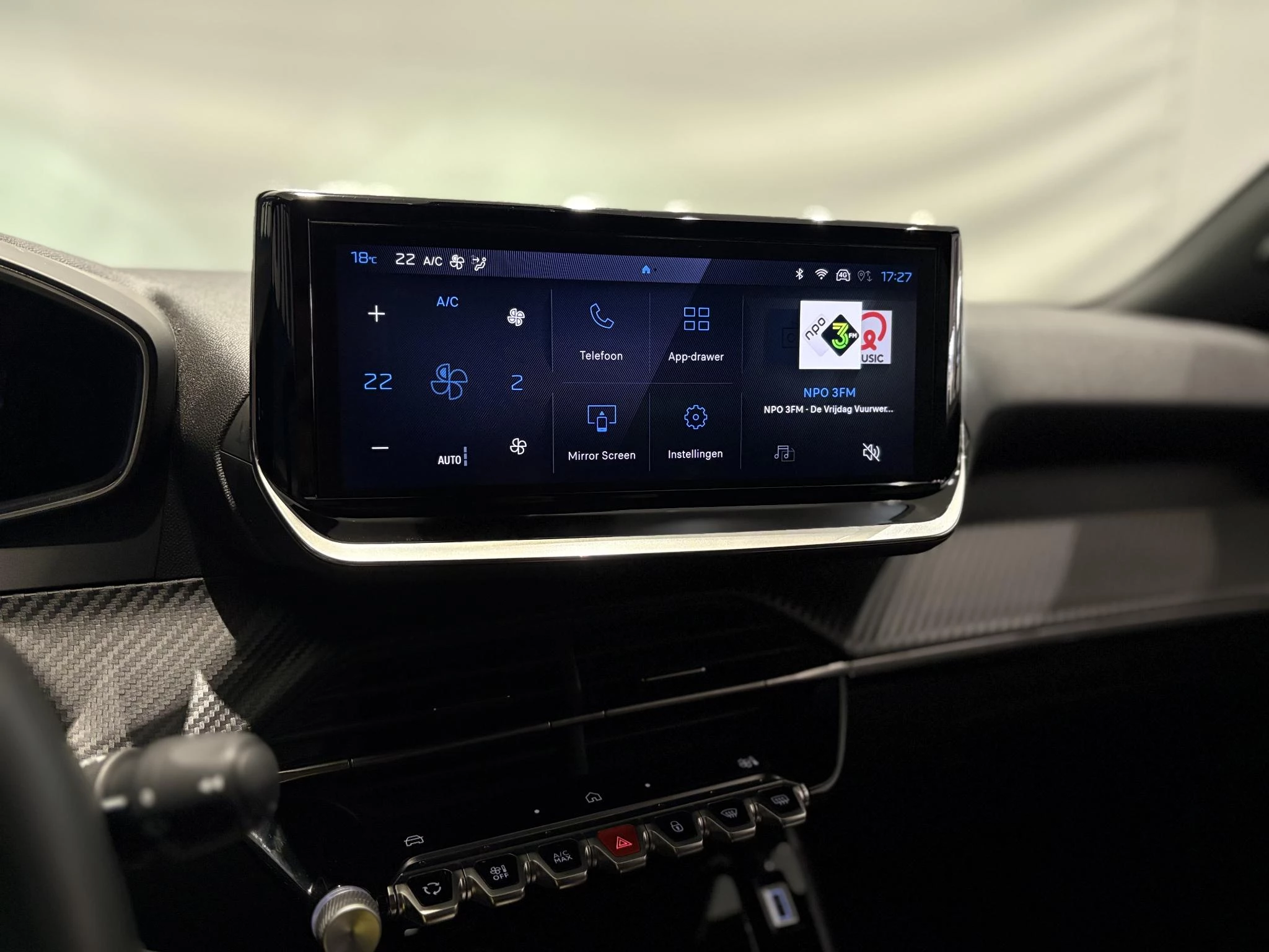 Peugeot-2008-image-14