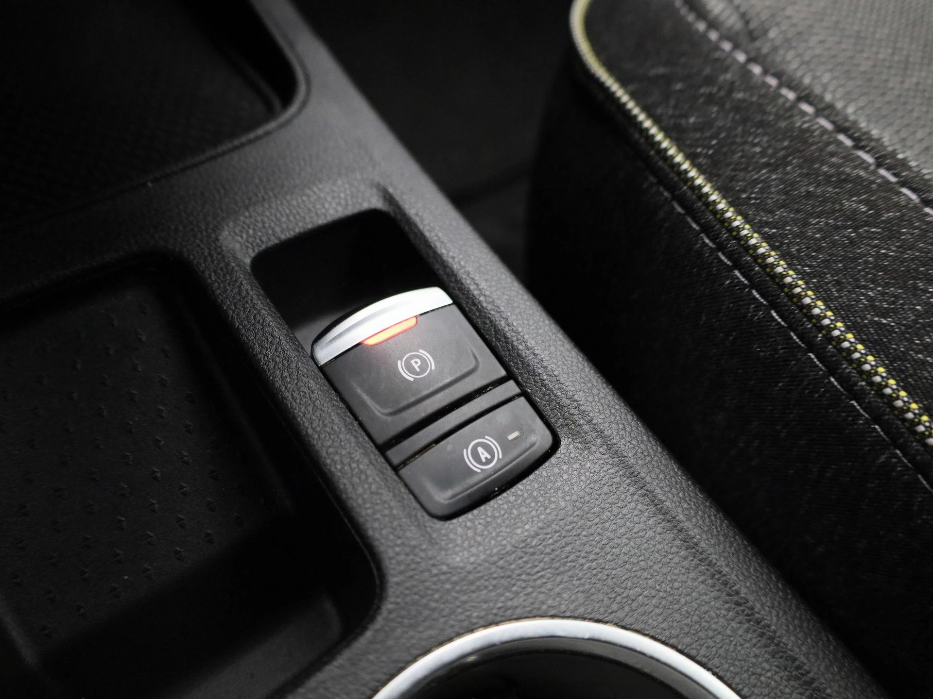 Renault-Captur-image-25