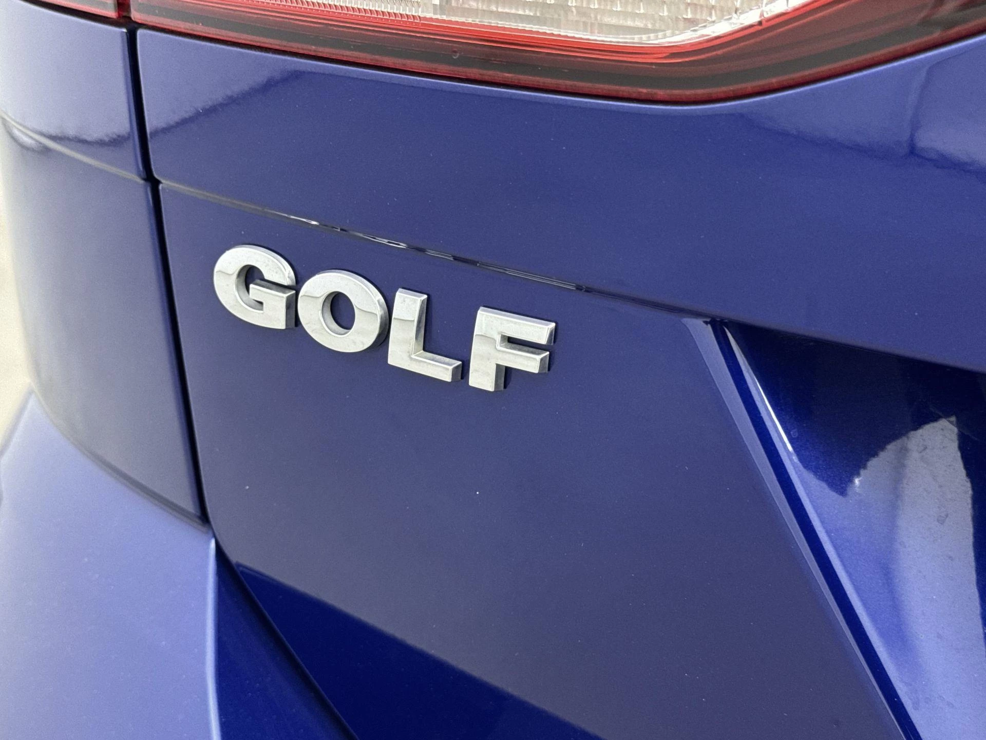 Volkswagen-Golf-image-20