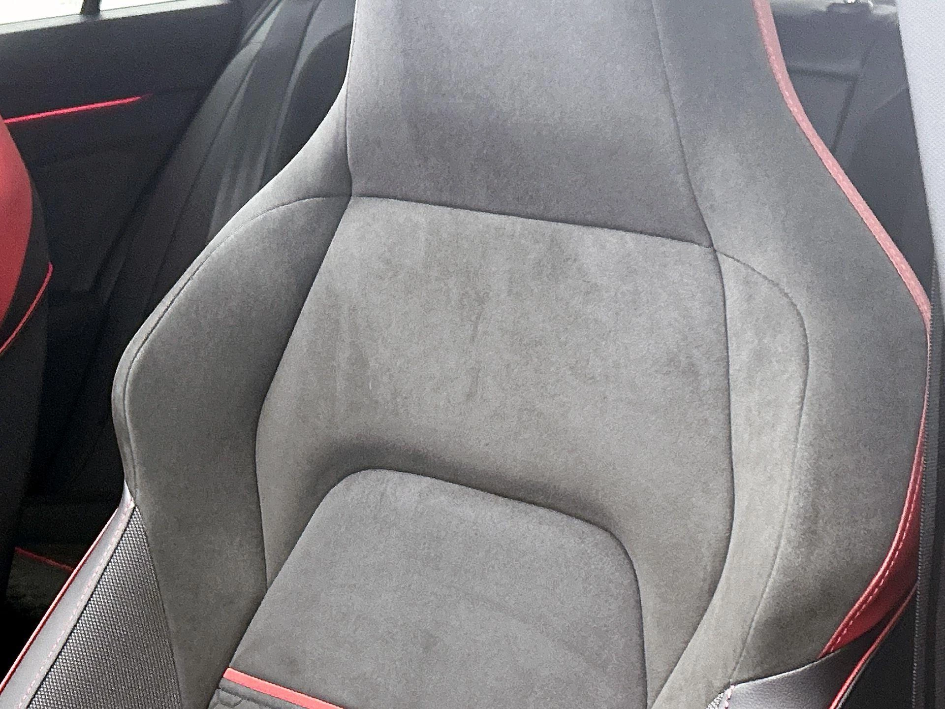 Volkswagen Golf 2.0 TSI GTI Clubsport | 360 PK |