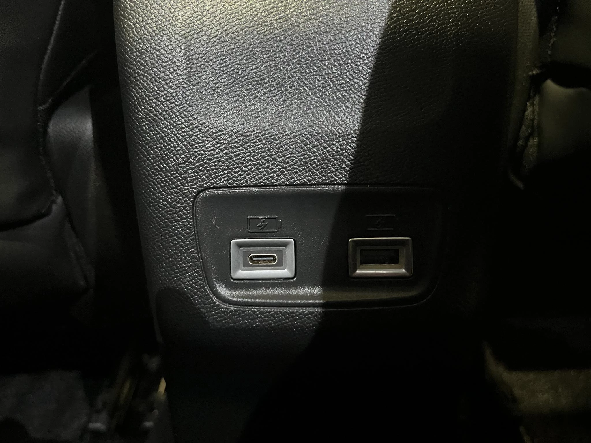 Peugeot-208-image-22