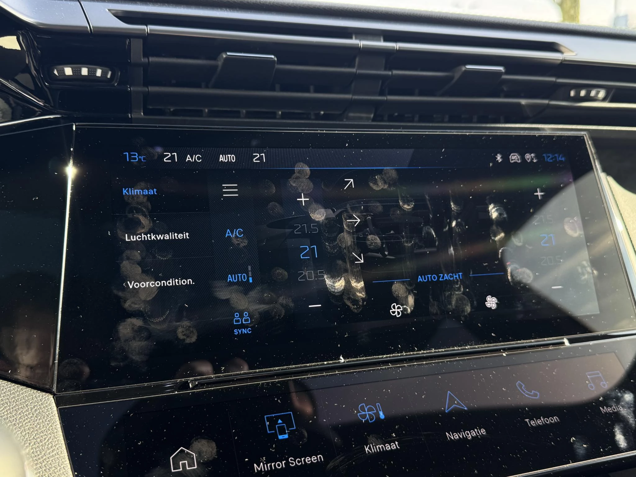 Peugeot-308-image-19