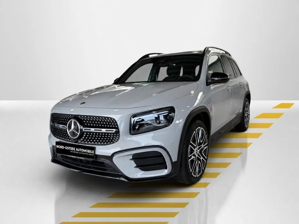 Mercedes-Benz-GLB 200-image-1