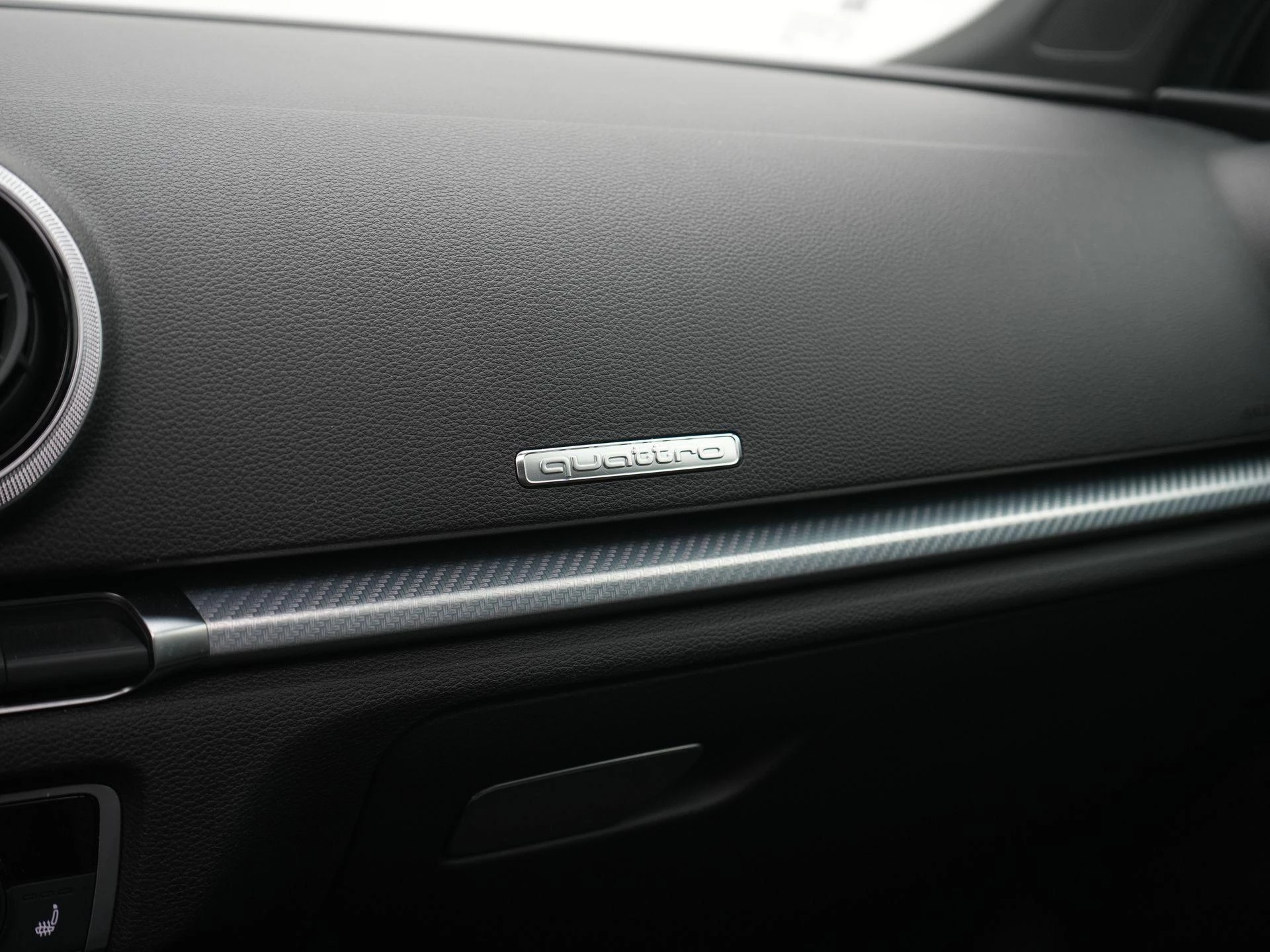 Audi RS3 Limousine 2.5 TFSI quattro