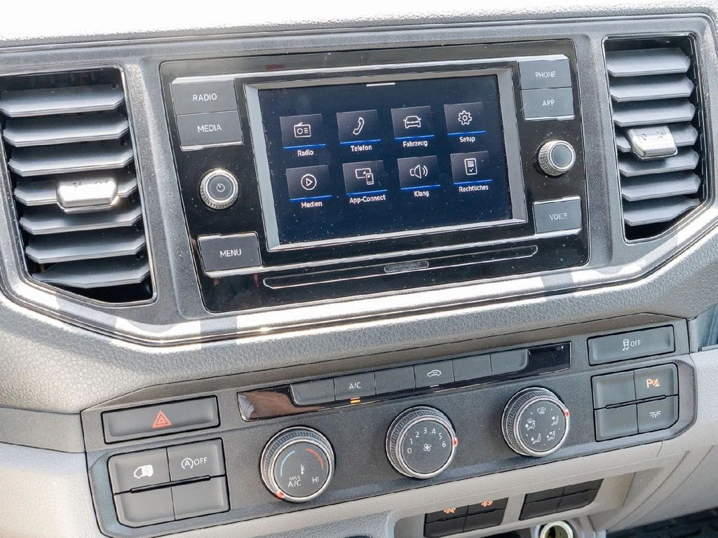 Volkswagen Crafter Kasten 2.0TDI lang Hochdach RearView