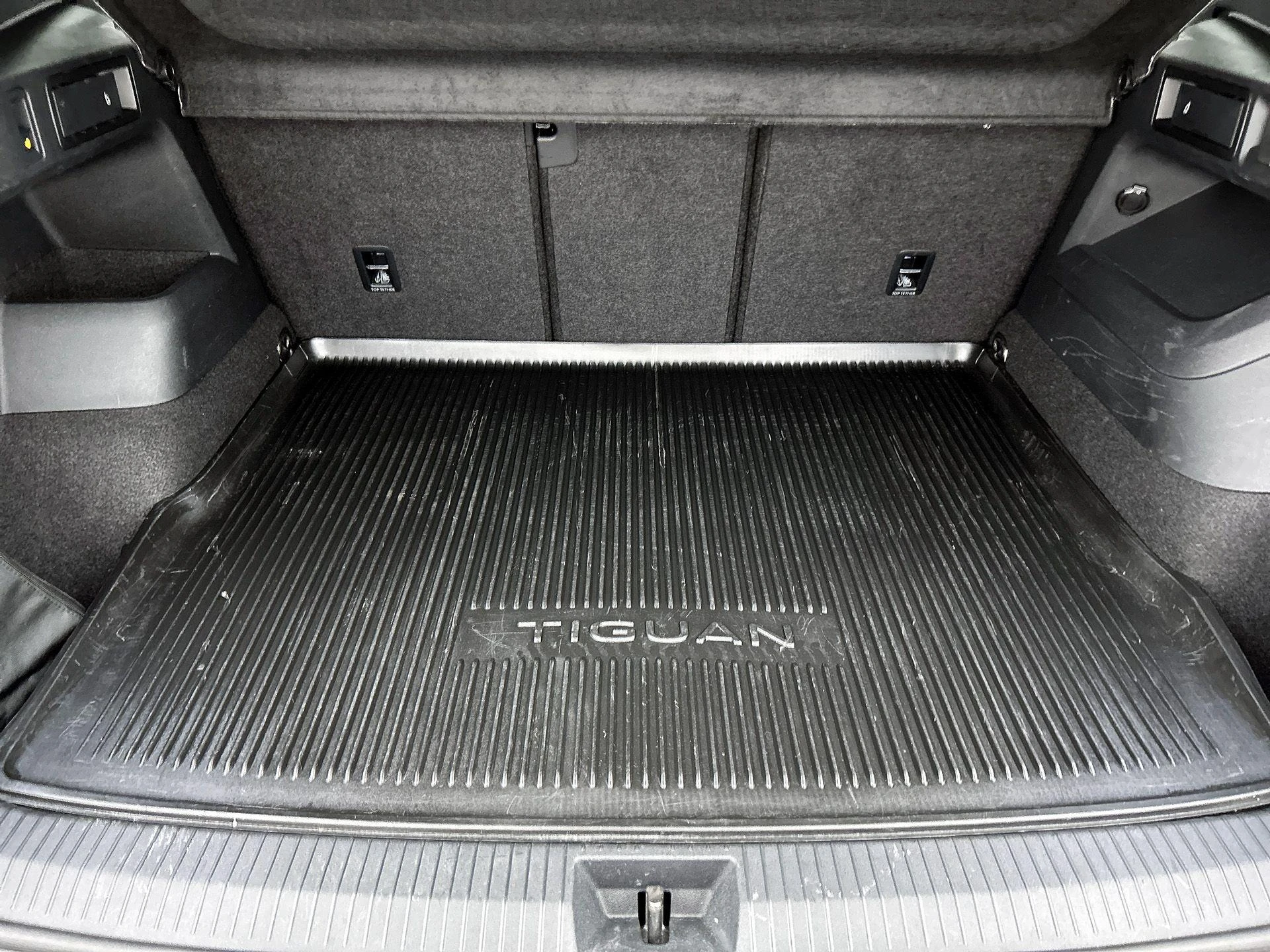 Volkswagen-Tiguan-image-29