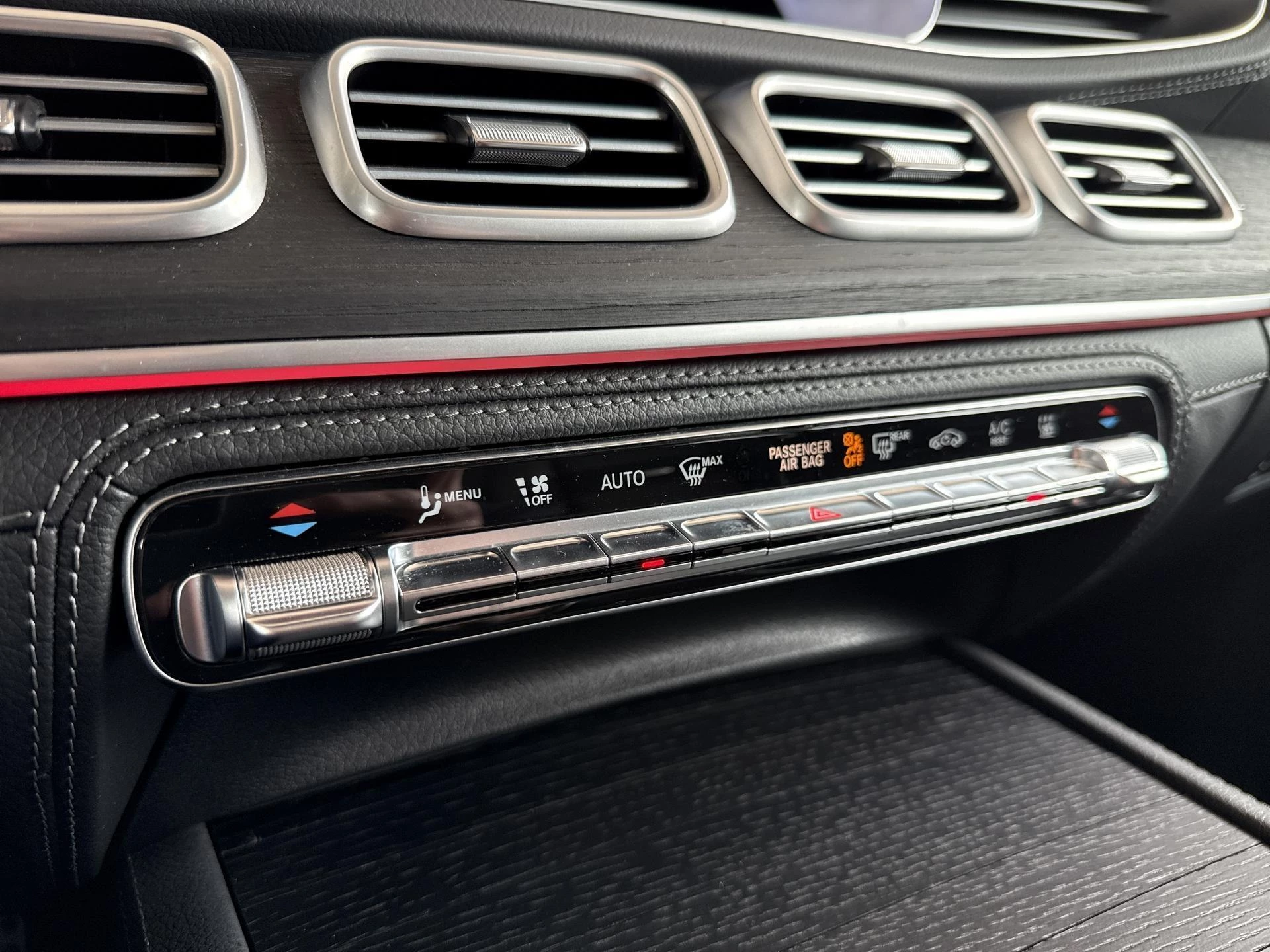 Mercedes-Benz GLE 53 AMG HYBRID + 30 gr+ PANO DAK + TREKHAAK + NAPPA + BURMESTER +