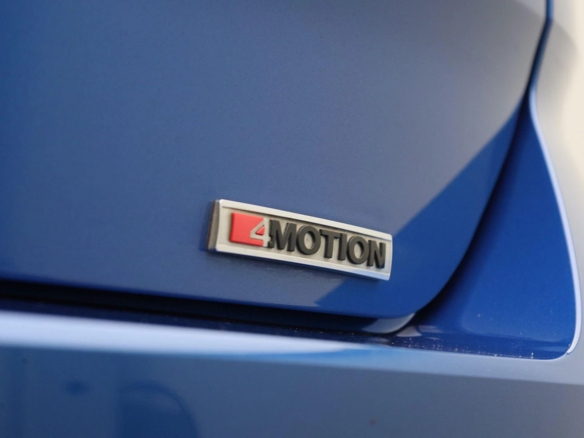 Volkswagen-T-Roc-image-38