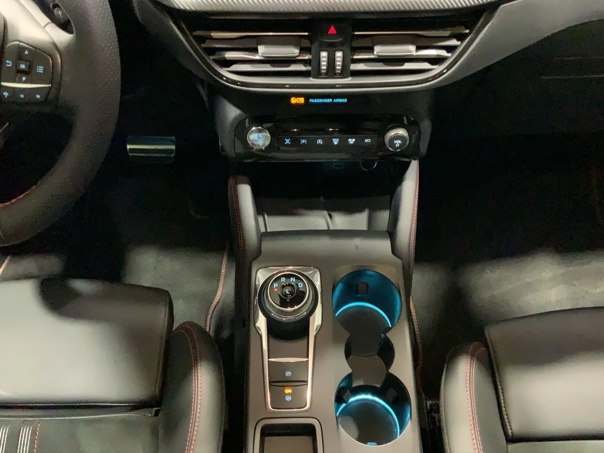 Ford Kuga ST-Line X Aut.*360GRAD*LED-MATRIX*NAVI*GRA*WINTER-PKT.
