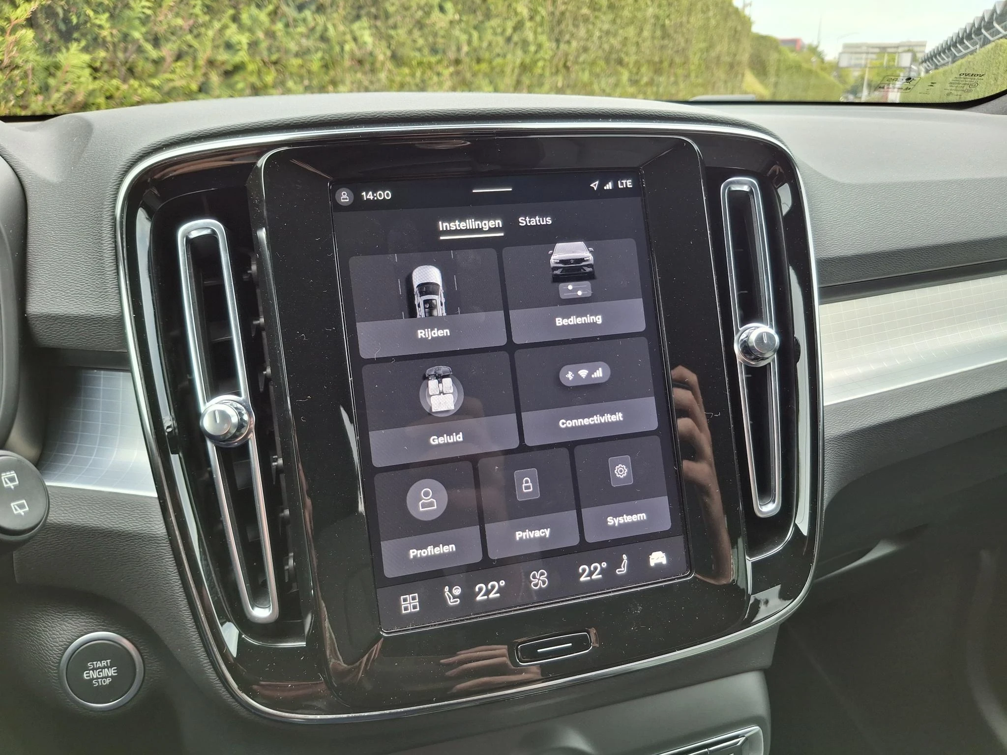 Volvo-XC40-image-21