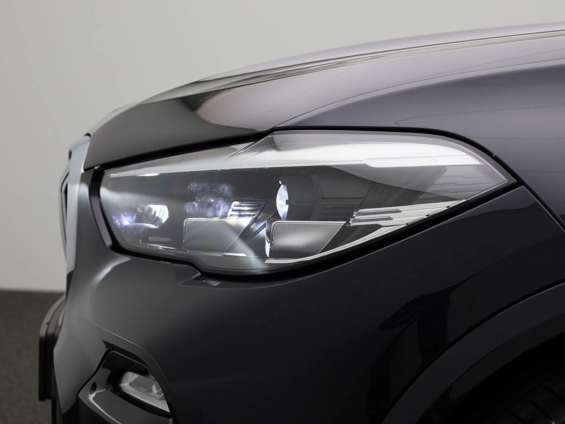 BMW-X5-image-16