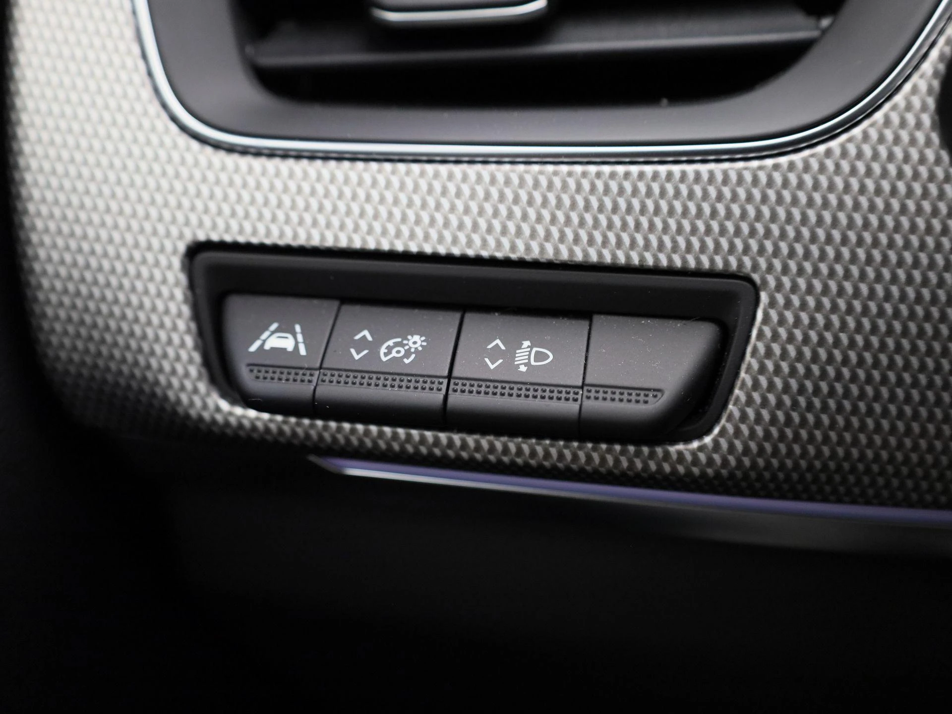 Renault-Arkana-image-23