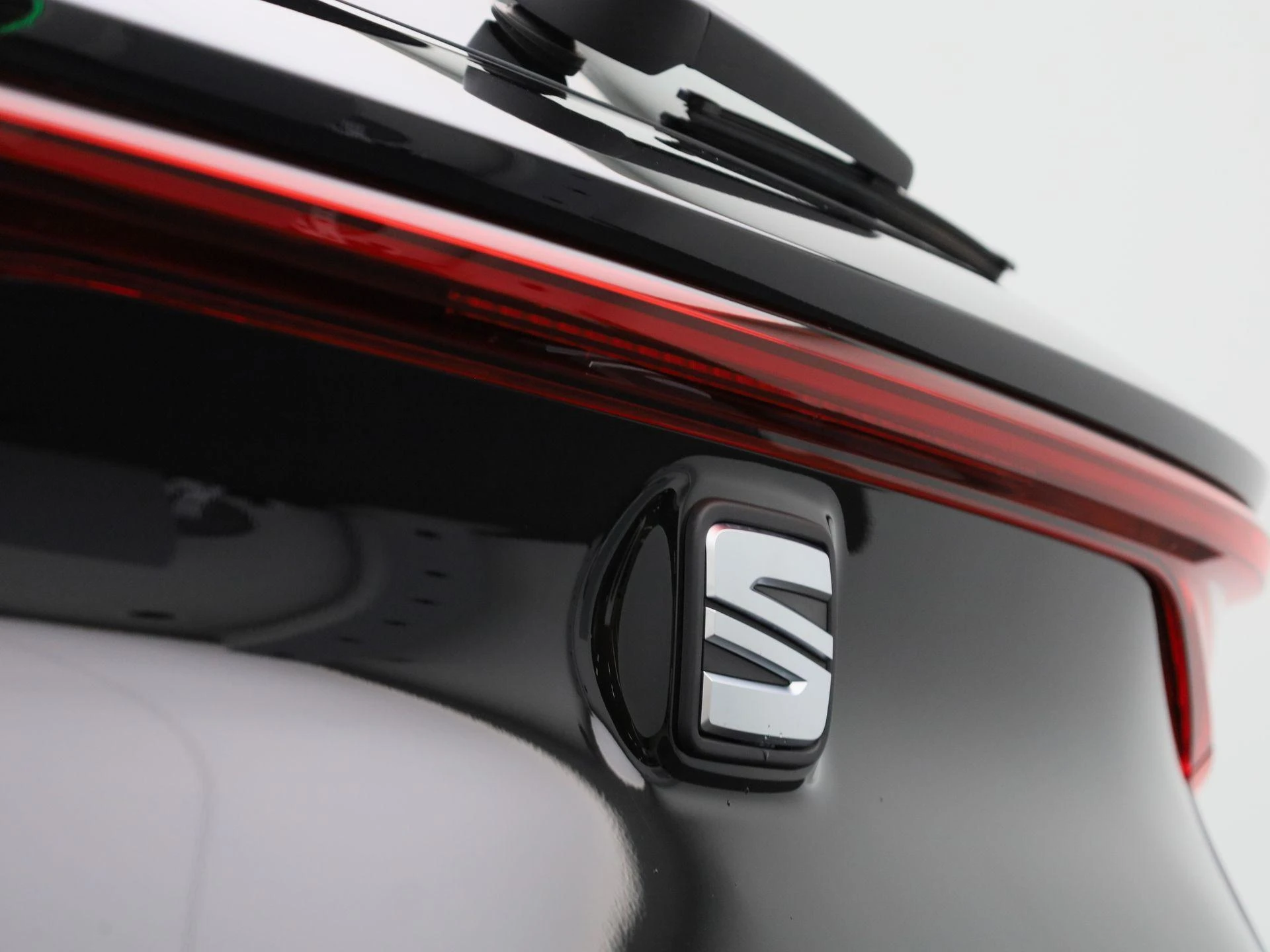 SEAT Leon Sportstourer 1.5 TSI e-Hybrid FR Business