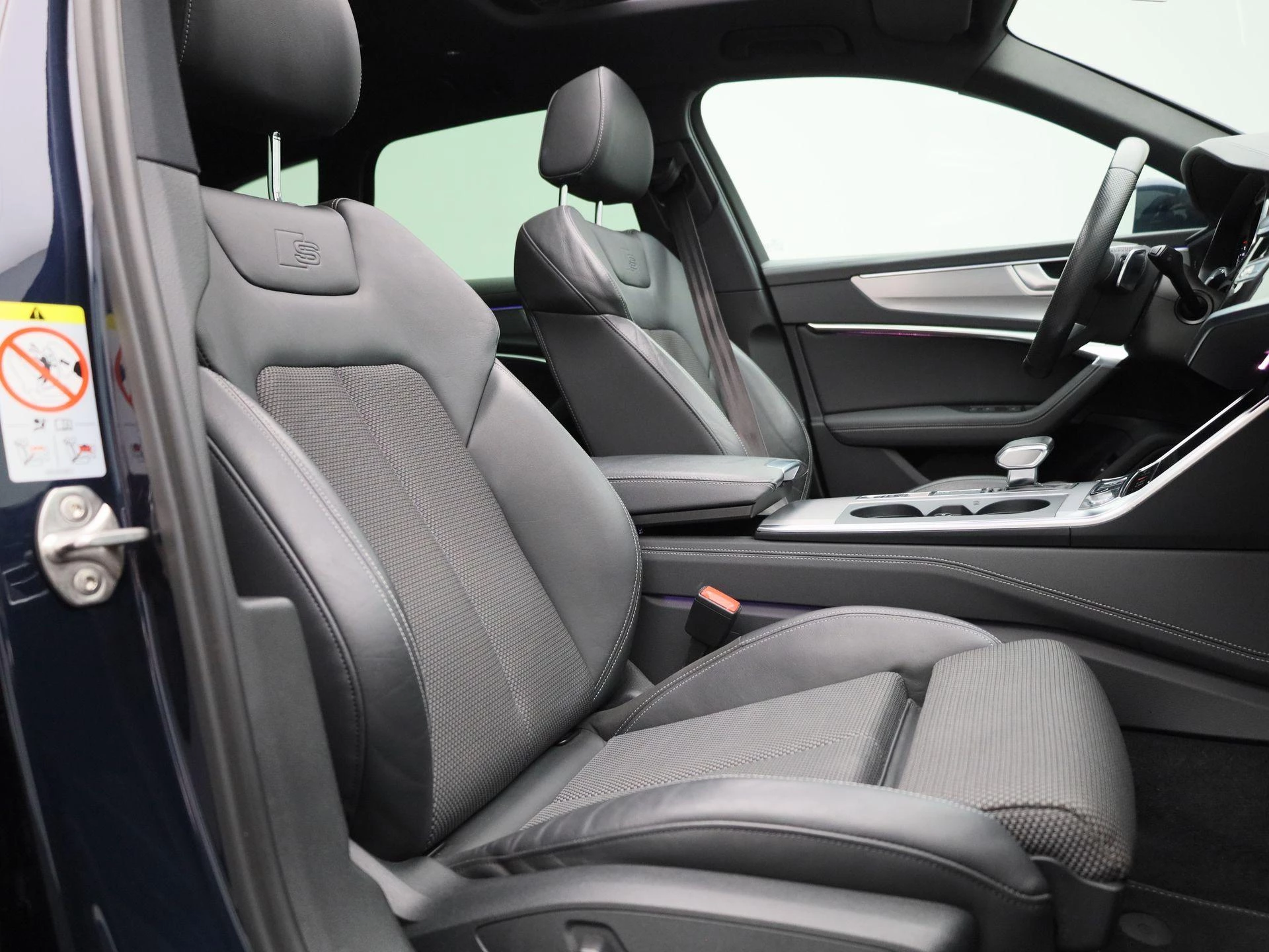 Audi A6 Avant 40 TFSI Advanced edition