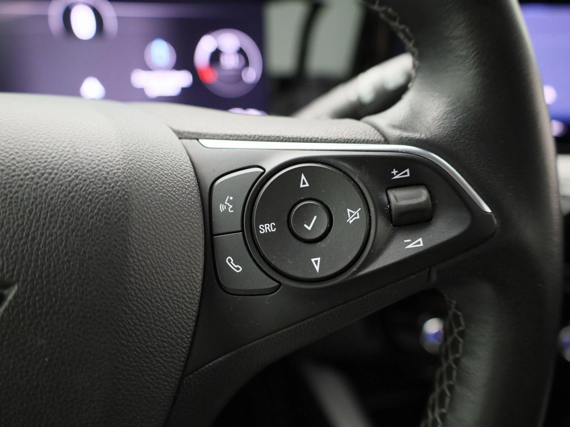 Opel-Mokka-e-image-18