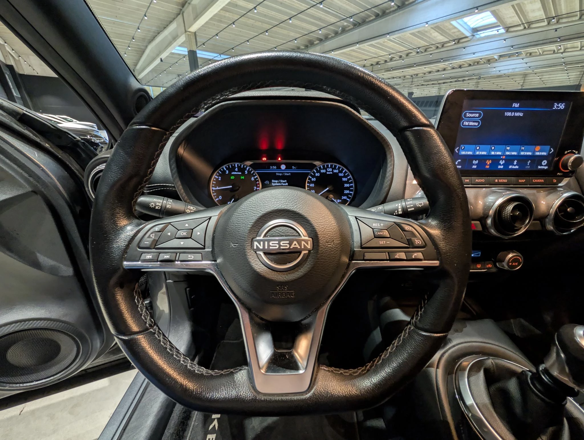 Nissan Juke 1.0 DIG-T 114 N-Design