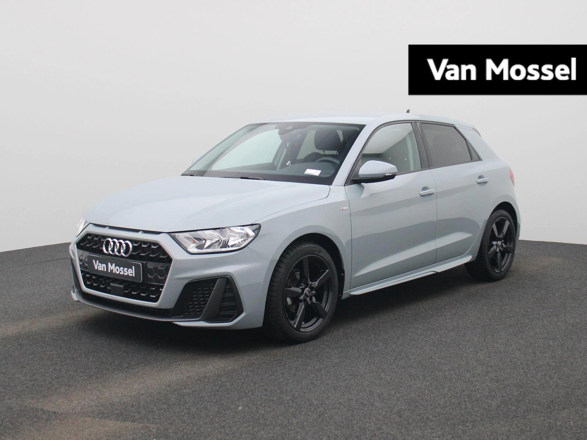 Audi-A1 Sportback-image-0