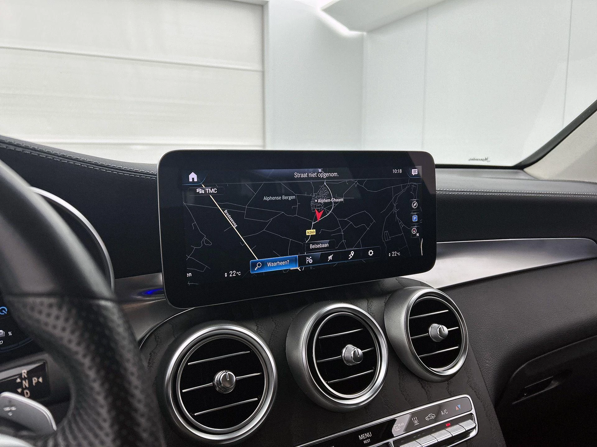 Mercedes-Benz-GLC-image-31