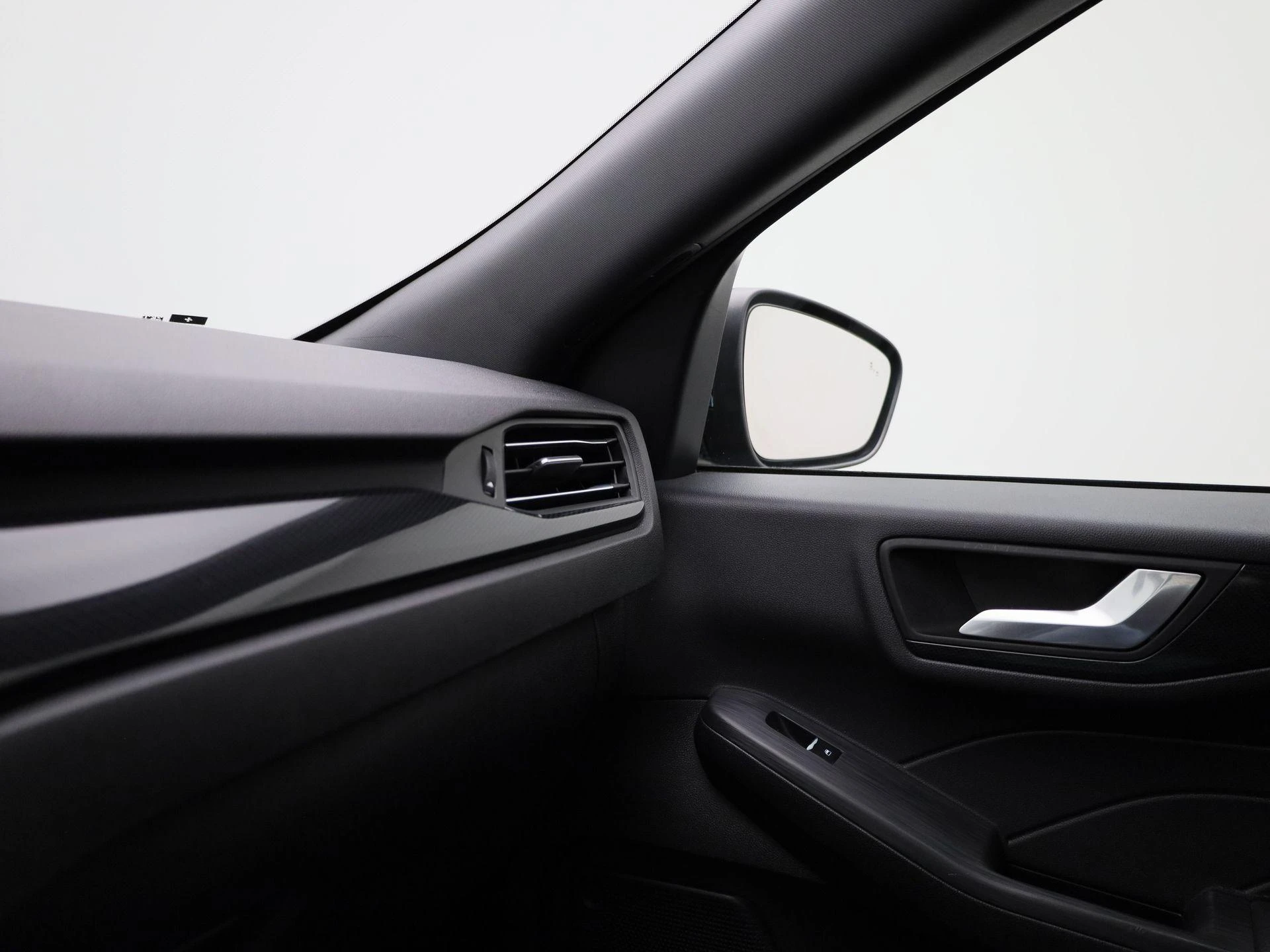 Ford-Kuga-image-29