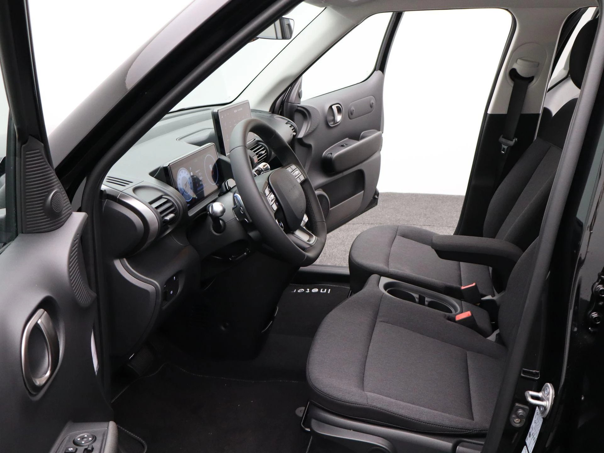 Hyundai-Inster-image-10